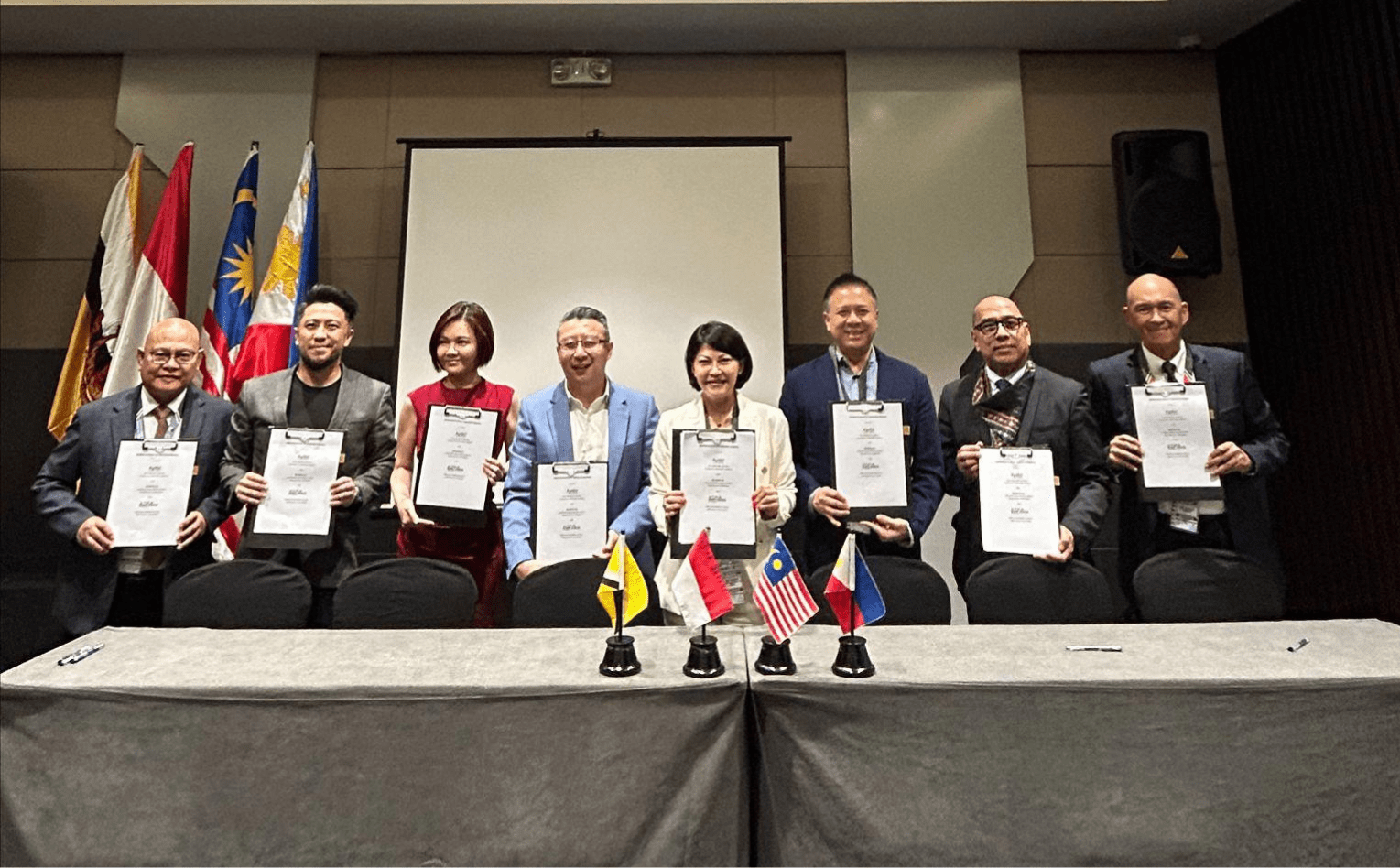 From left: Atty. Samuel Matunog, Head of ICT Cluster, BEICF, Davao; Arthur Too, Executive Director and Chief Marketing Officer, Infoline Tec Group; Wong Wei See, Head of Sales (APAC), Group-IB; Mark Lee, Executive Vice President, HELP Education Group; Angie Kueh @ Kok Li Ping, Head of ICT Cluster, BEICF, Sarawak; Michael Tiu Lim, Head of ICT Cluster, BEICF, Zamboanga City; Eric Manalastas, Head of ICT Cluster, BEICF, Davao; Roberto Tinsay Jr, Head of ICT Cluster, BEICF, Bukidnon Province.